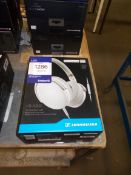 Sennheiser HD4.30I Headphones, White (boxed) – RRP £69.99