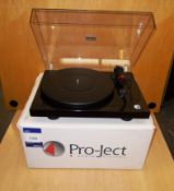 Pro-Ject Debut 3S Auto Phile Turntable, black (on display) – RRP £325