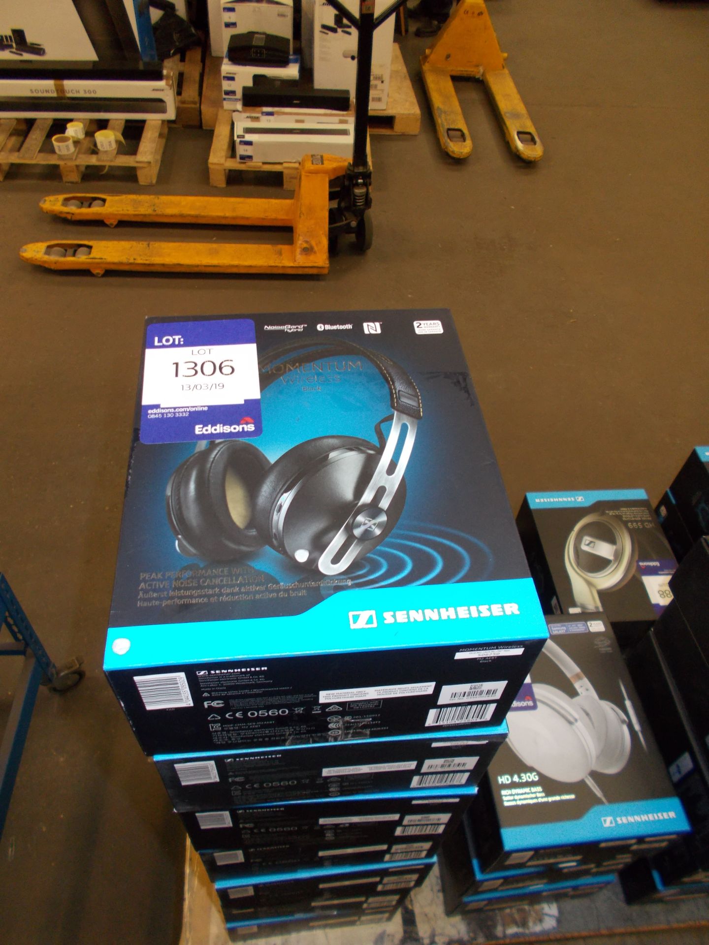 Sennheiser Momentum Wireless Headphones, Black (boxed) – RRP £219