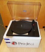 Pro-Ject Essential II Turntable, black (on display) – RRP £159