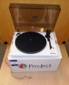 Pro-Ject Essential III Turntable, white (on display) – RRP £260