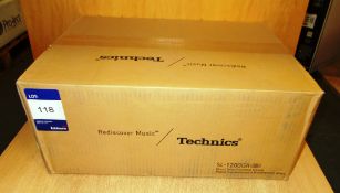 Technics SL-1200GR Direct Drive Turntable System, silver (boxed) – RRP £1,130