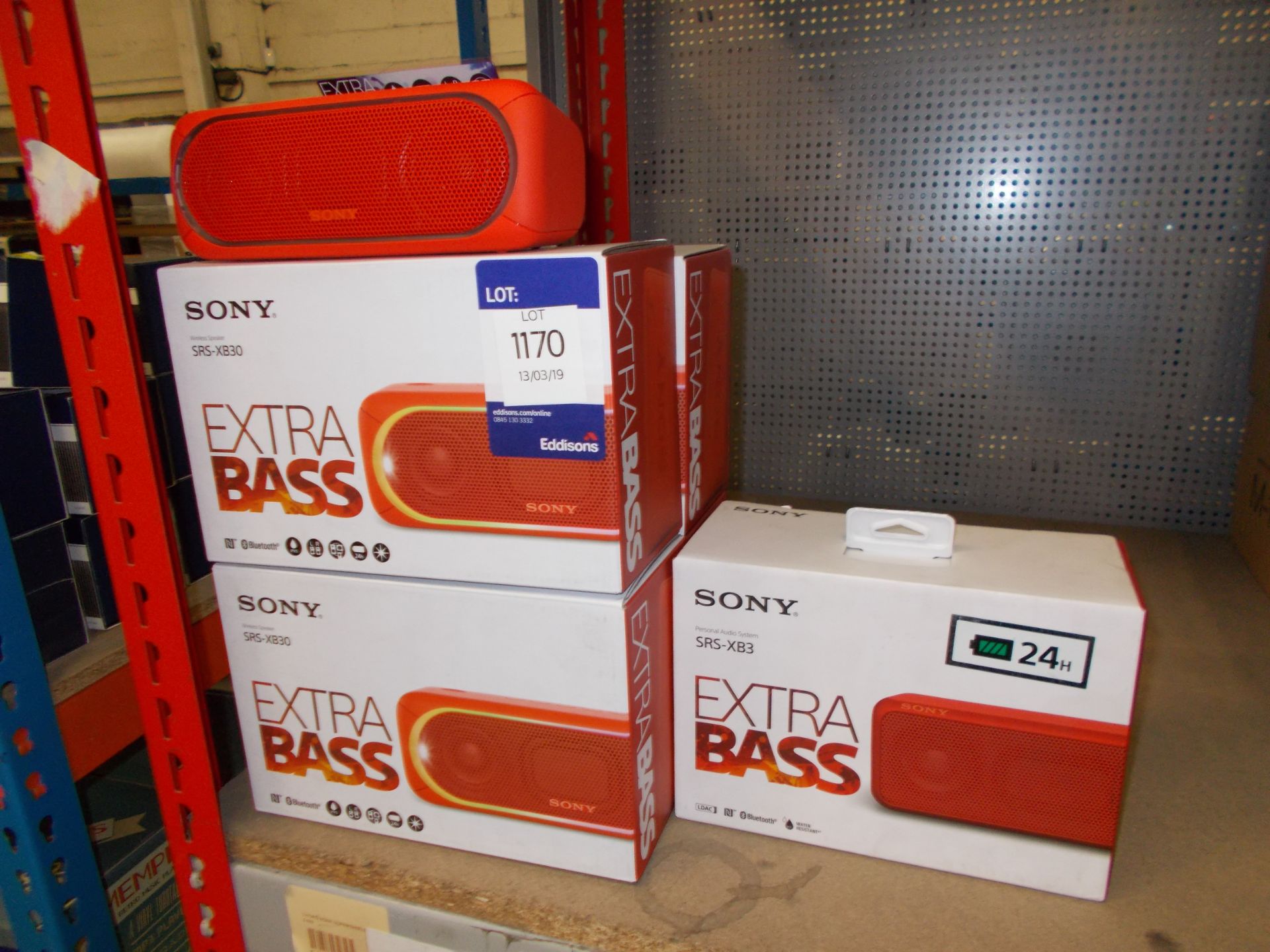 5x Sony SRS-XB30 Extra Bass Blue Tooth Speaker (1x on display & 4x boxed) – RRP £70 each