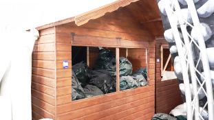 Christmas market style shed, approx. 90inch x 60inch