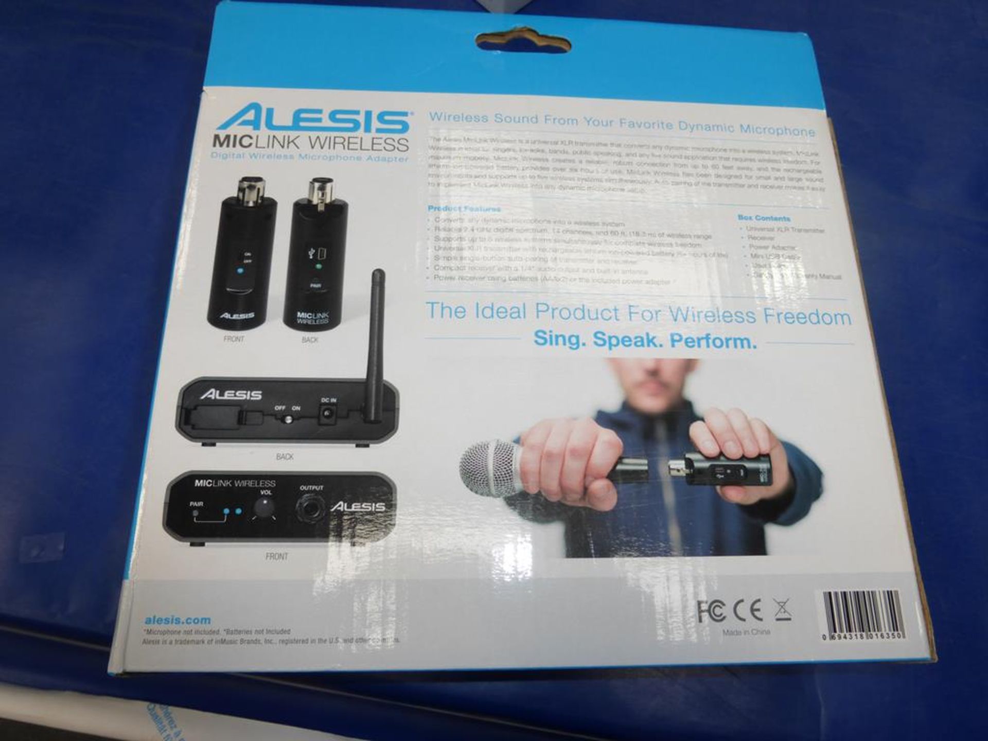 Alesis V Mini Keyboard (RRP £45) together with two Alesis Mic Link Wireless Adaptors (RRP £59 each) - Image 5 of 5