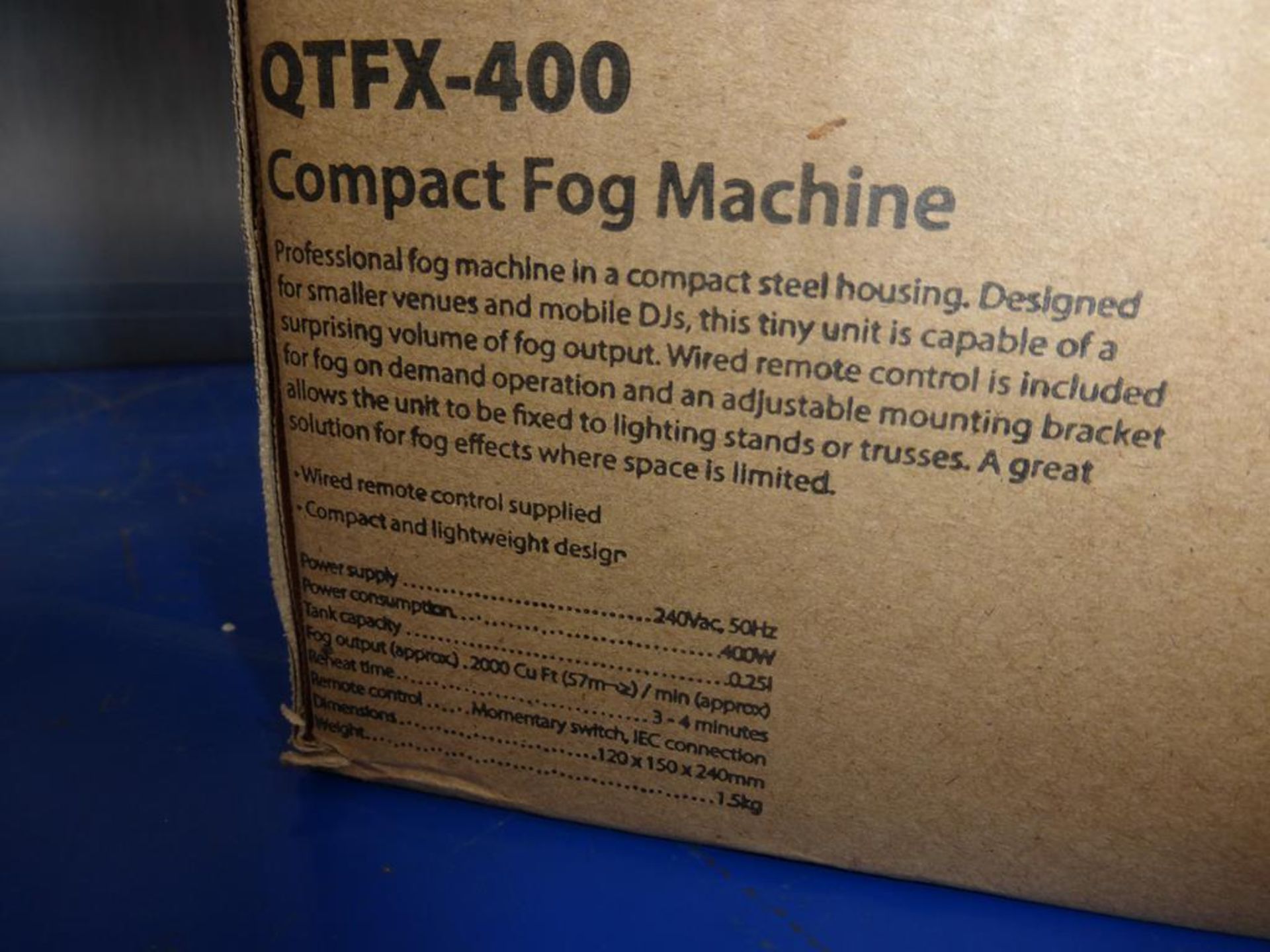 * A QTFX 400 Compact Fog Machine (RRP £33) - Image 3 of 3