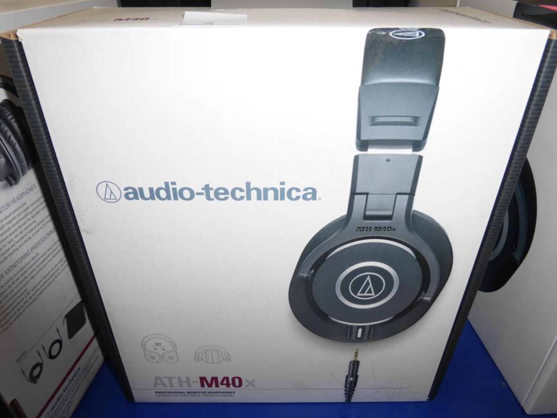 * Audio-Technica ATH M40X Professional Headphones (RRP £60)