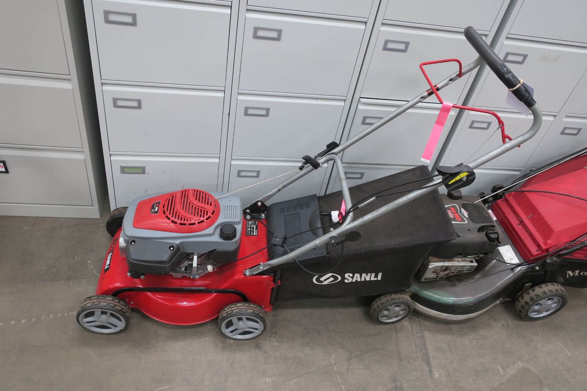 Trade In Sanli LS4240 Petrol Powered Sanli Tech 135 OHV Engine Lawnmower. RRP £170