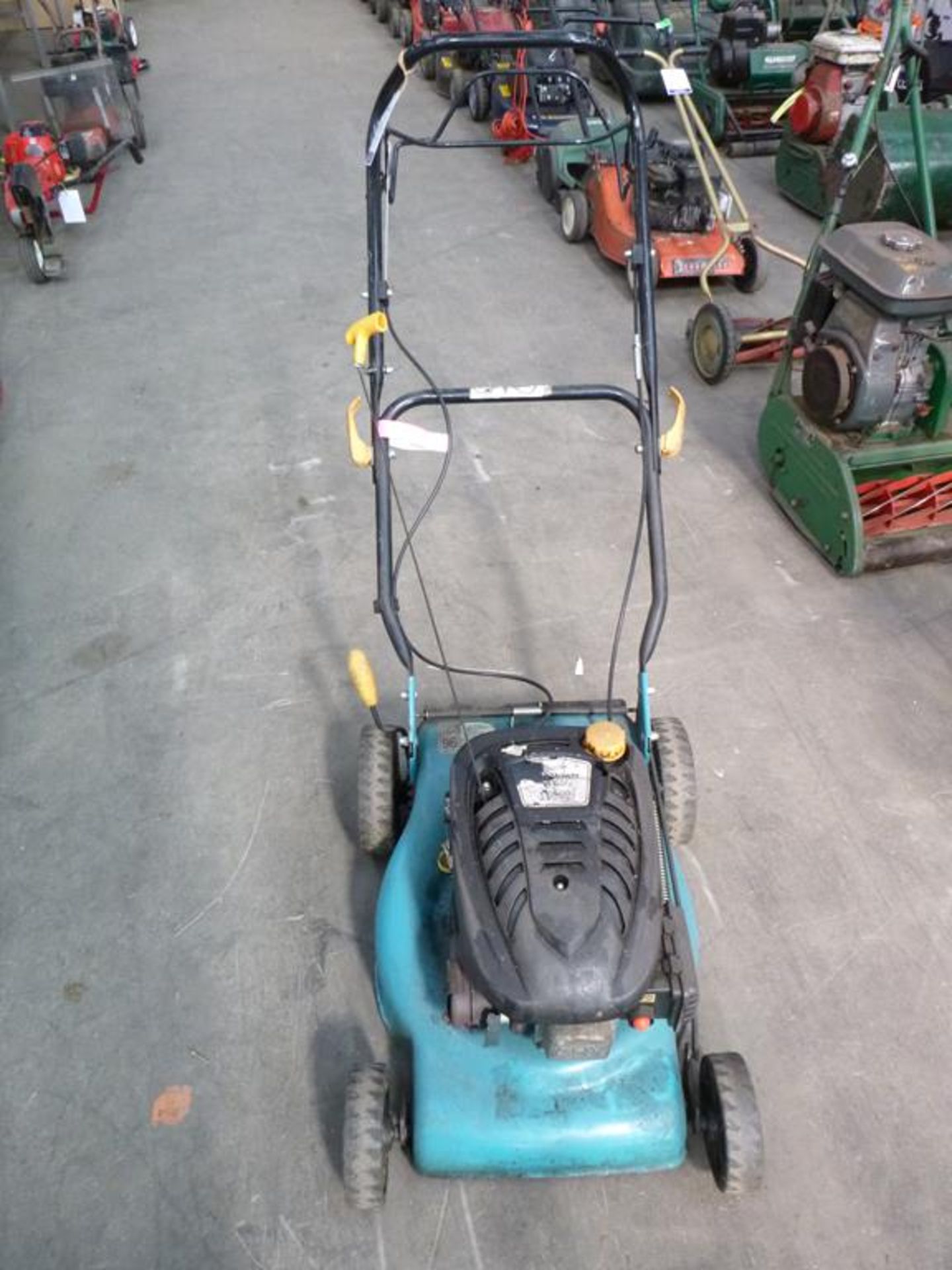 Trade In Tesco PLM022011 98.5cc Petrol Powered Lawnmower - Image 2 of 2