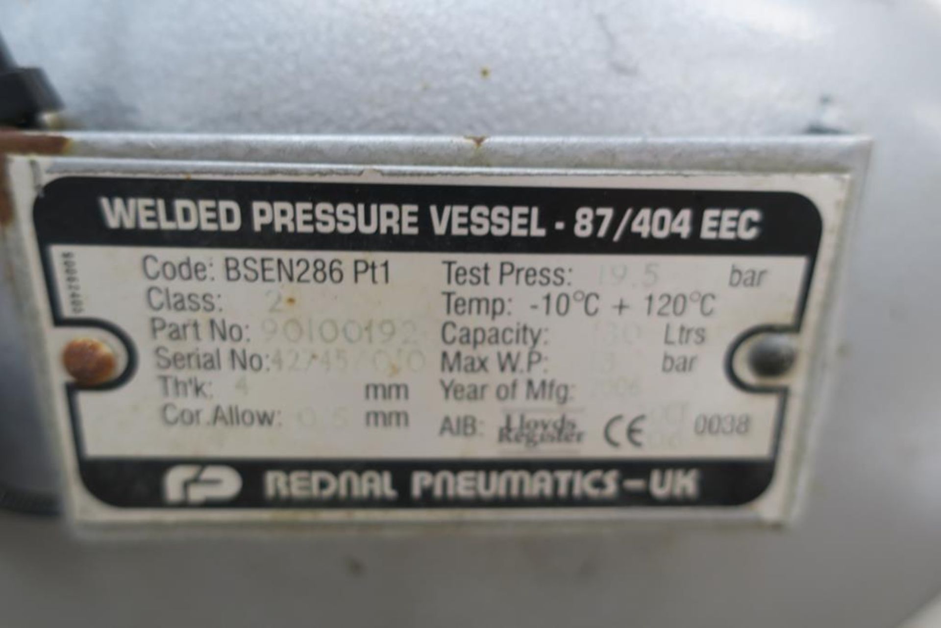* A Sellarc IR25R Compressor 3PH. Please note there is a £5 plus VAT Lift Out Fee on this lot. - Image 6 of 7