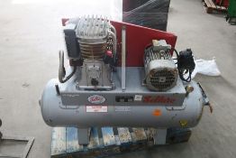 * A Sellarc IR25R Compressor 3PH. Please note there is a £5 plus VAT Lift Out Fee on this lot.