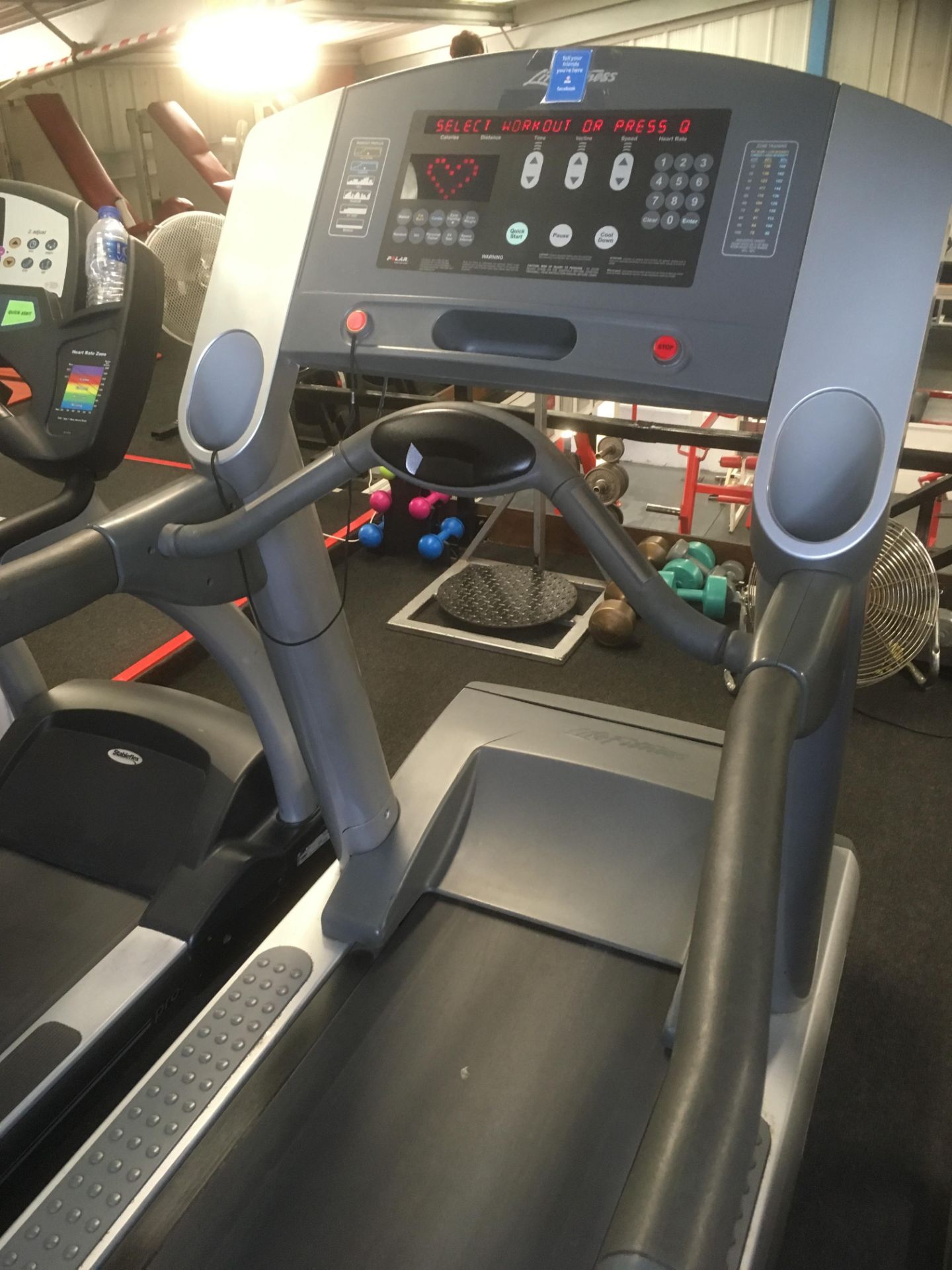 Life Fitness 95TI Treadmill