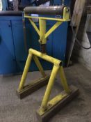 Timber Roller Stand