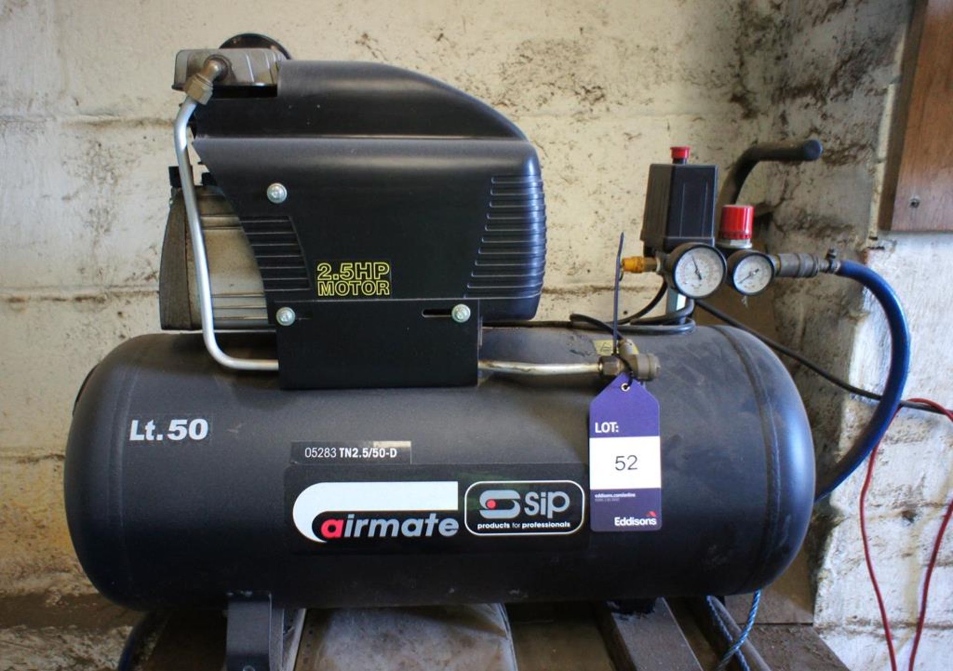 SIP Airmate Receiver Mounted Air Compressor