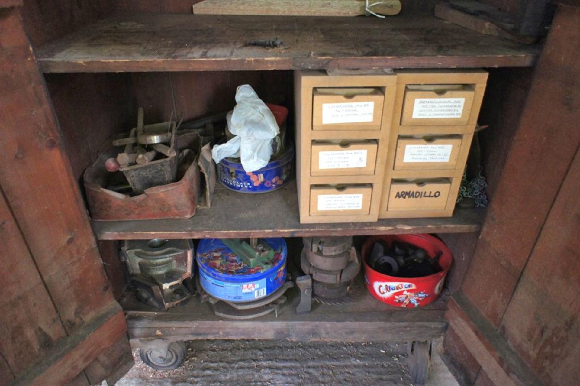 Wadkin MF Chain & Chisel Morticer, Tooling and contents of Cabinet - Image 3 of 19