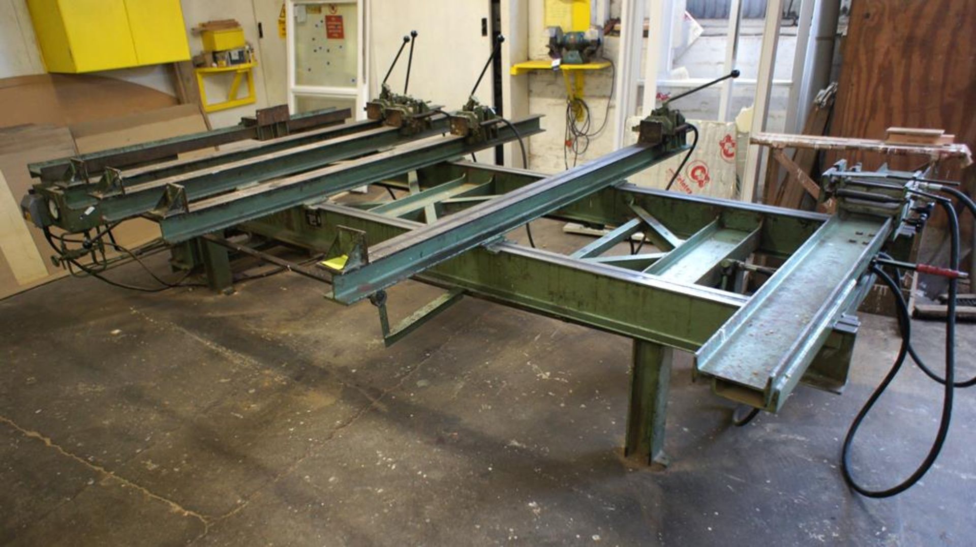 Maweg Horizontal Frame Press