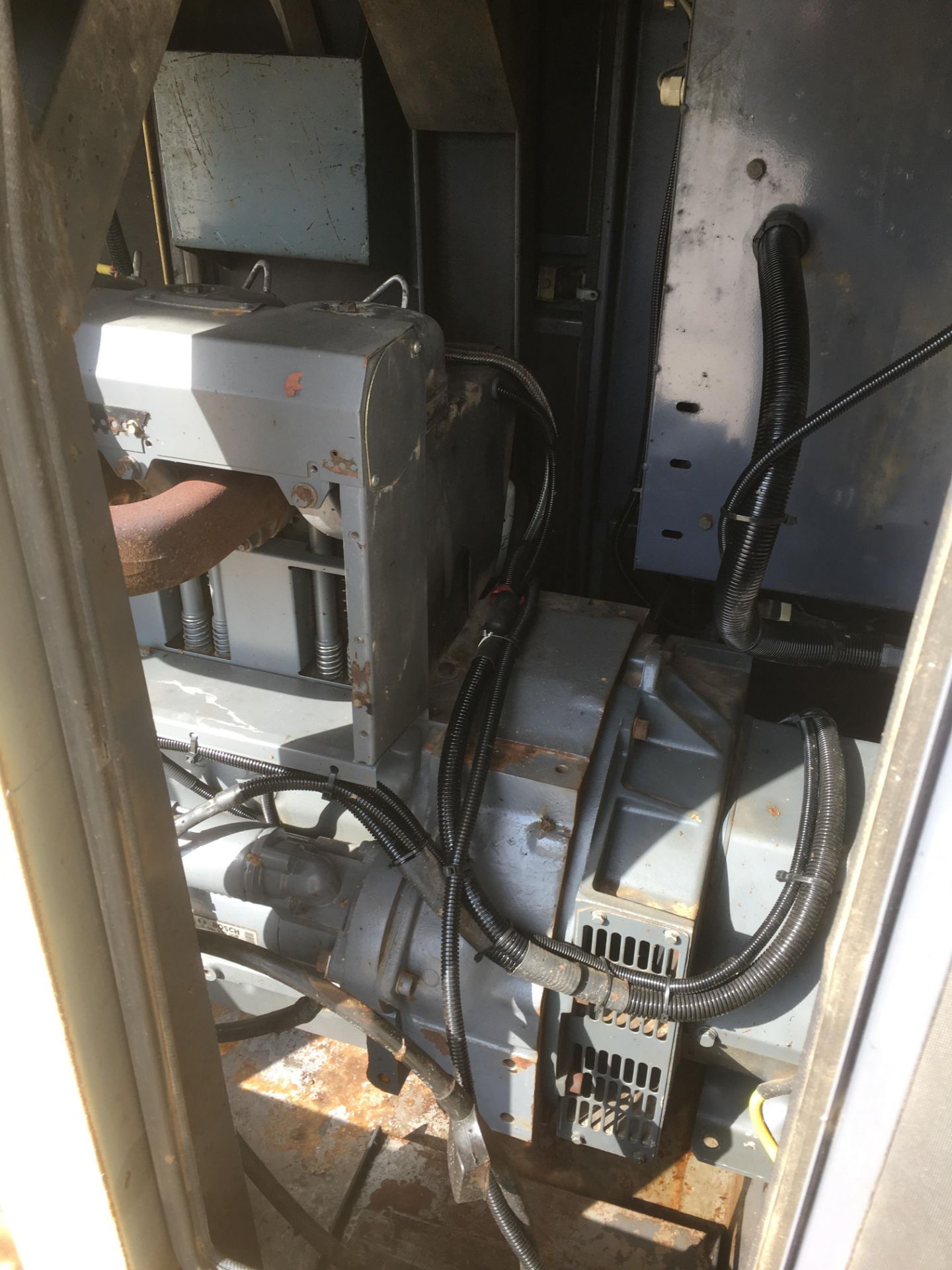 Deutz 33KVA Standby Generator in Cabinet - Image 4 of 4