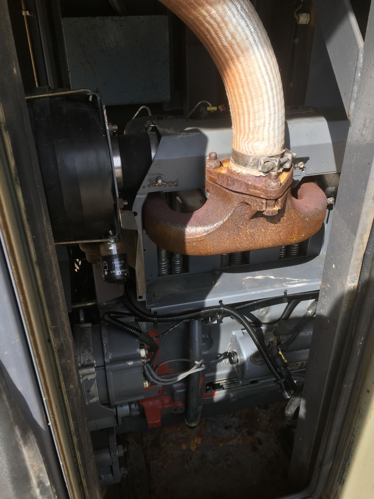 Deutz 33KVA Standby Generator in Cabinet - Image 3 of 4