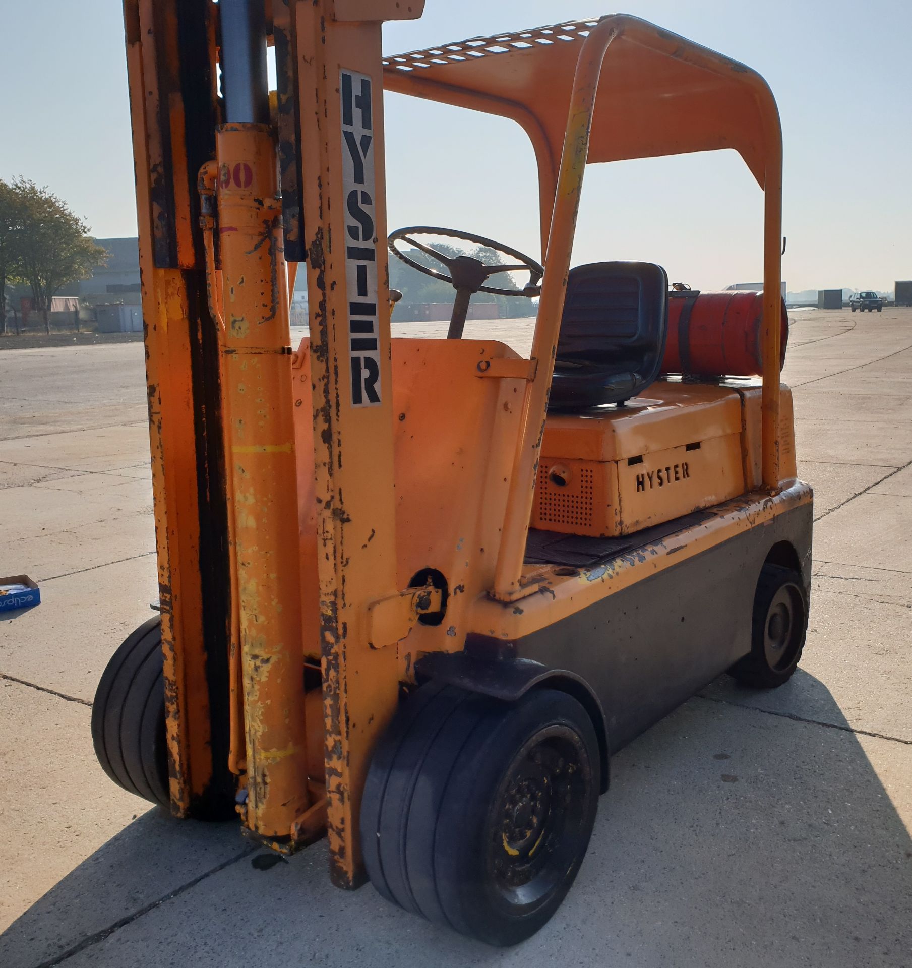 Hyster Model S100 Gas Powered JIB Truck - Image 4 of 6