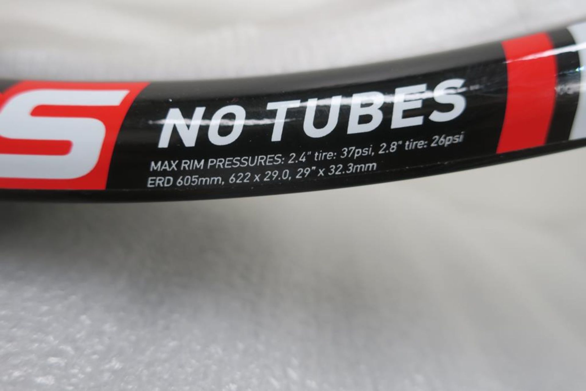 A Pair of New Stans 'No Tubes' ZTR Flow MK3 Rims (29 32H) - Image 3 of 9