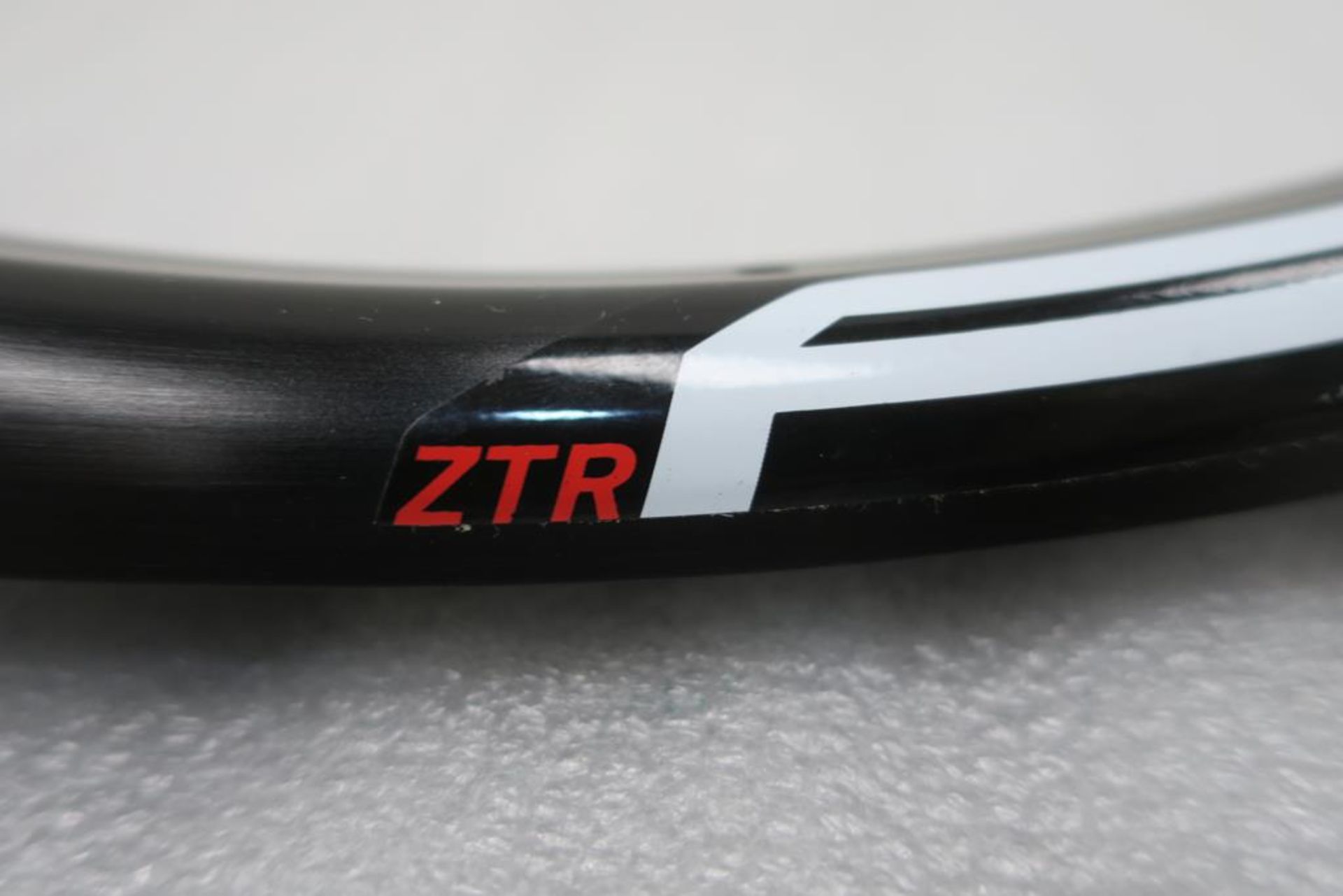 A New Stans "No Tubes" ZTR "Flow" MK3 Rim 22 3/8" Diameter - Image 4 of 8