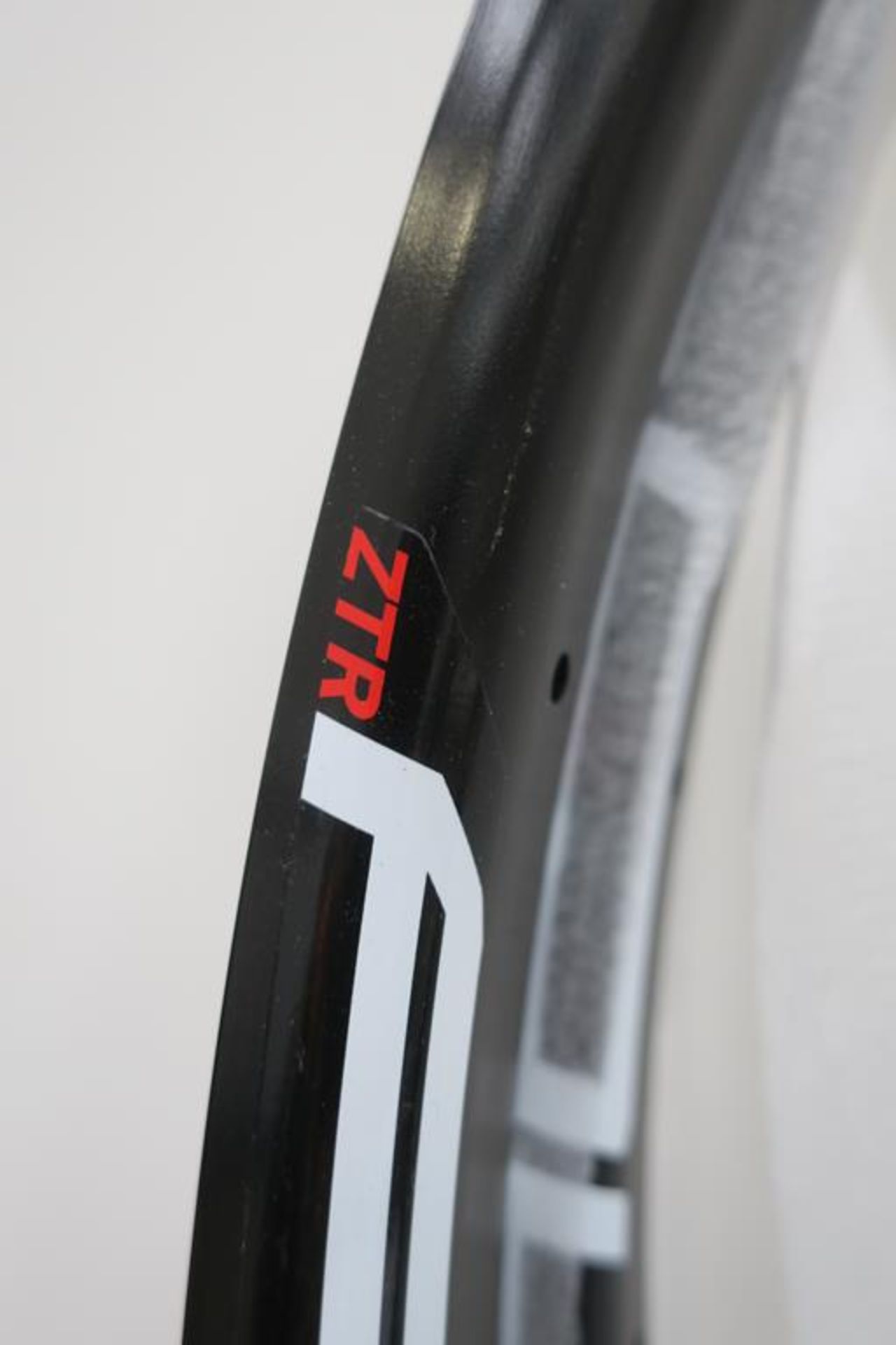 A Pair of New Stans 'No Tubes' ZTR Flow MK3 Rims (29 32H) - Image 4 of 9