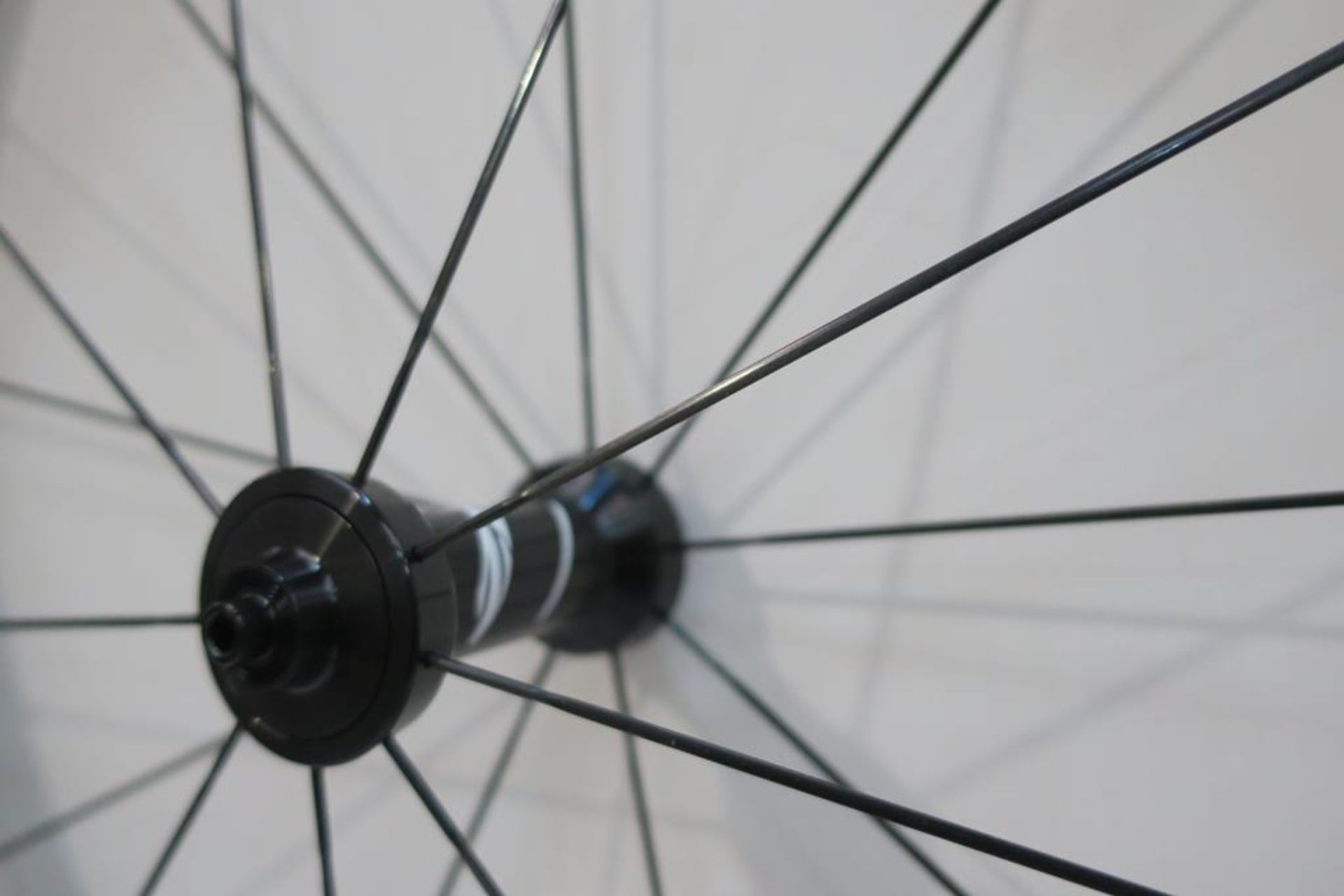 A Set of New Boxed Zipp 404 Firecrest Rims - Image 12 of 14