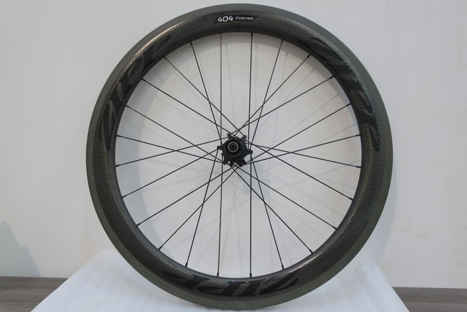 A Set of New Boxed Zipp 404 Firecrest Rims