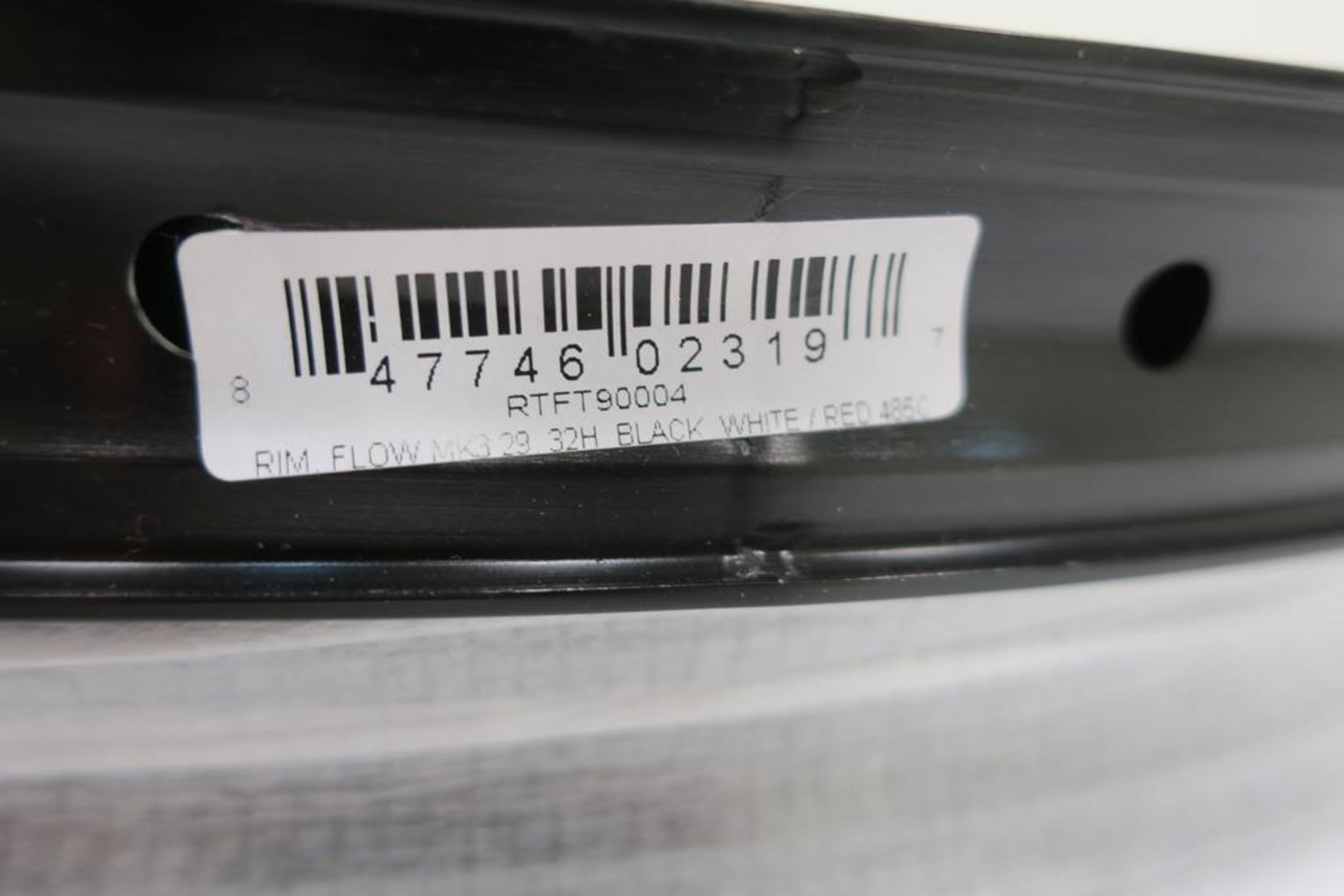 A Pair of New Stans 'No Tubes' ZTR Flow MK3 Rims (29 32H) - Image 9 of 9