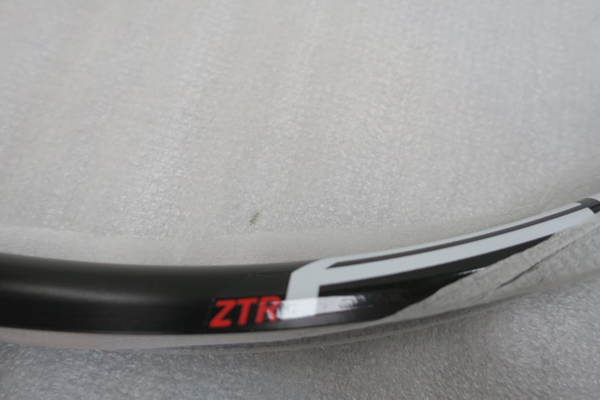 A New Stans No Tubes ZTR Flow MK3 Rim (559 x 29.0, 26 inch x 32.3mm) - Image 3 of 6