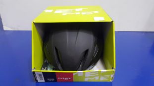 MET Manta Large Helmet