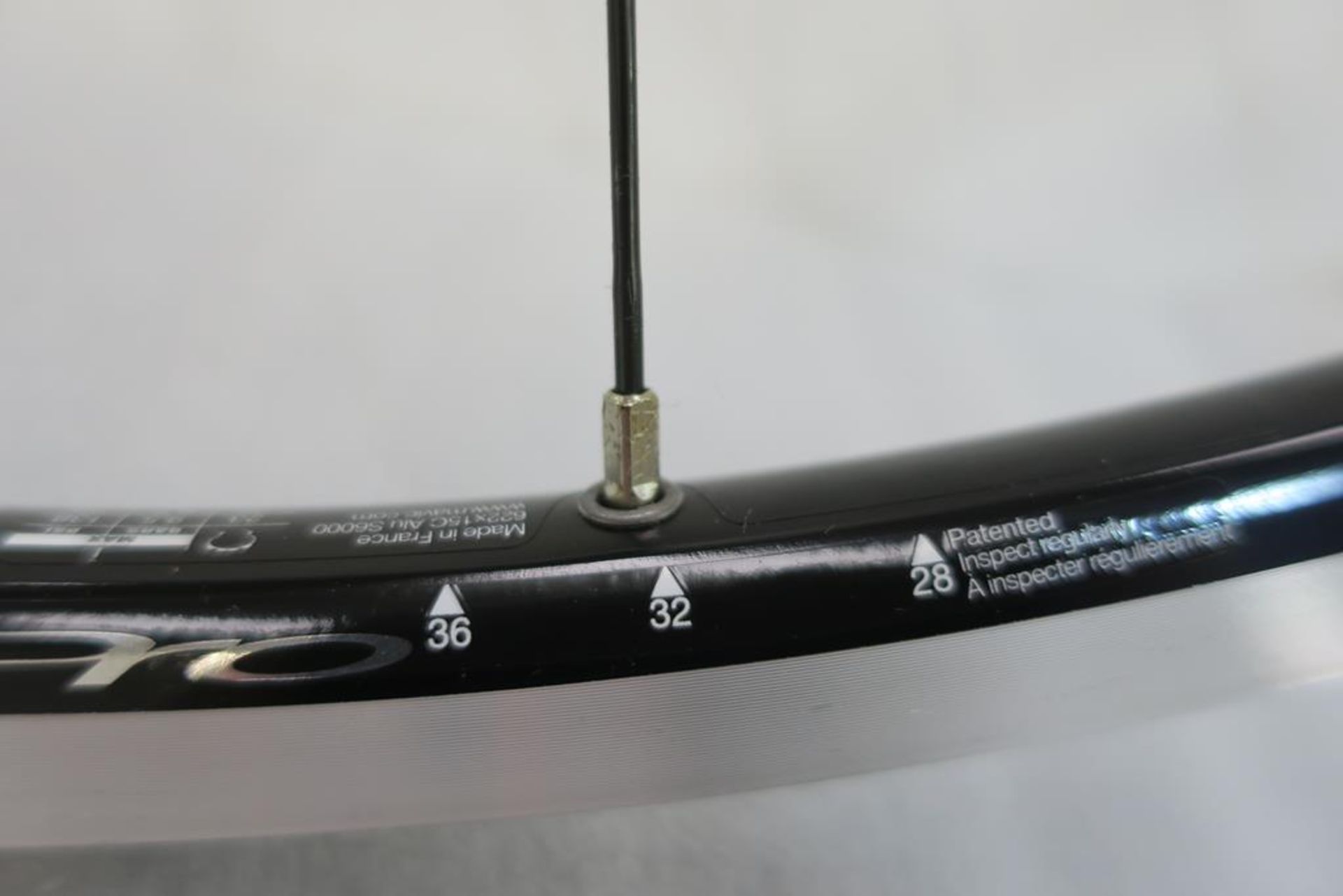 A New Boxed Mavic Open Pro RS4 Black 32H Front Wheel - Image 5 of 12