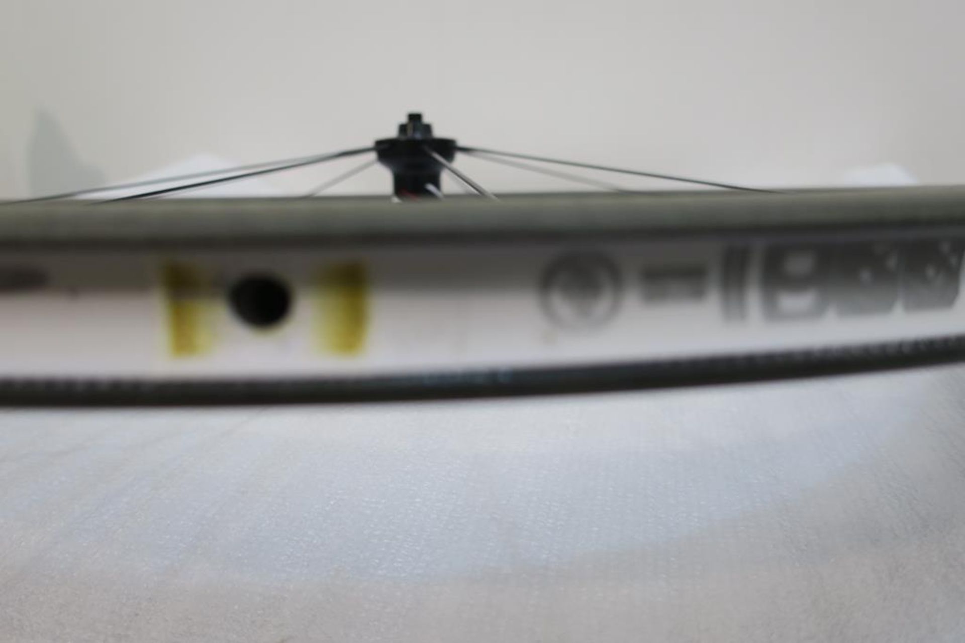 A Set of New Boxed Zipp 404 Firecrest Rims - Image 14 of 14