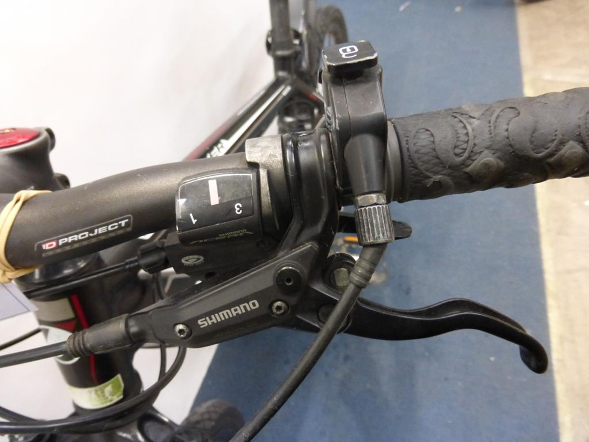 A Used Ideal Hillmaster Mountain Bicycle - Image 4 of 34