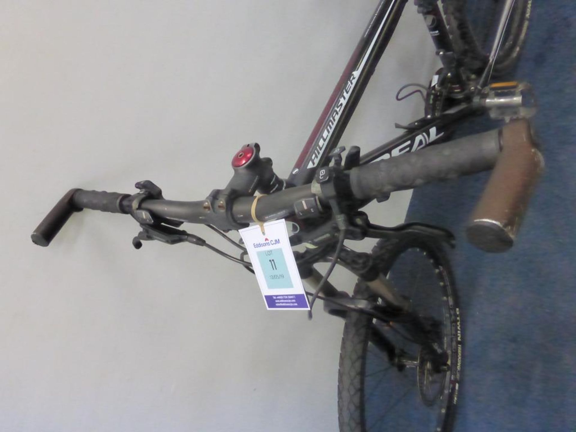 A Used Ideal Hillmaster Mountain Bicycle - Image 2 of 34