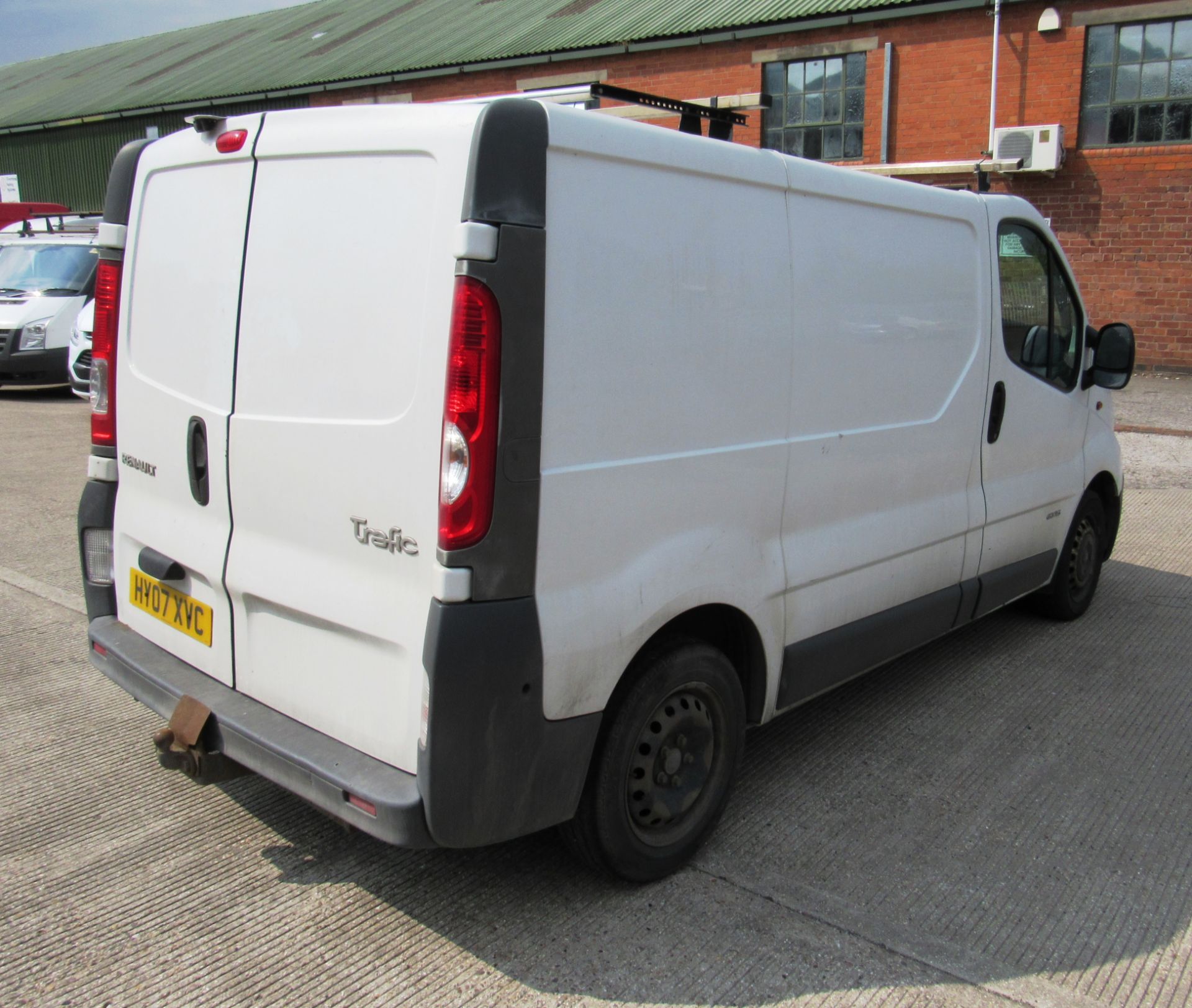 Renault Trafic SL27+ DCI 115 Panel Van, registration HY07 XVC, first registered 21 March 2007, MOT - Image 5 of 10