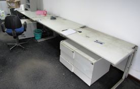 4 Cantilever Desks