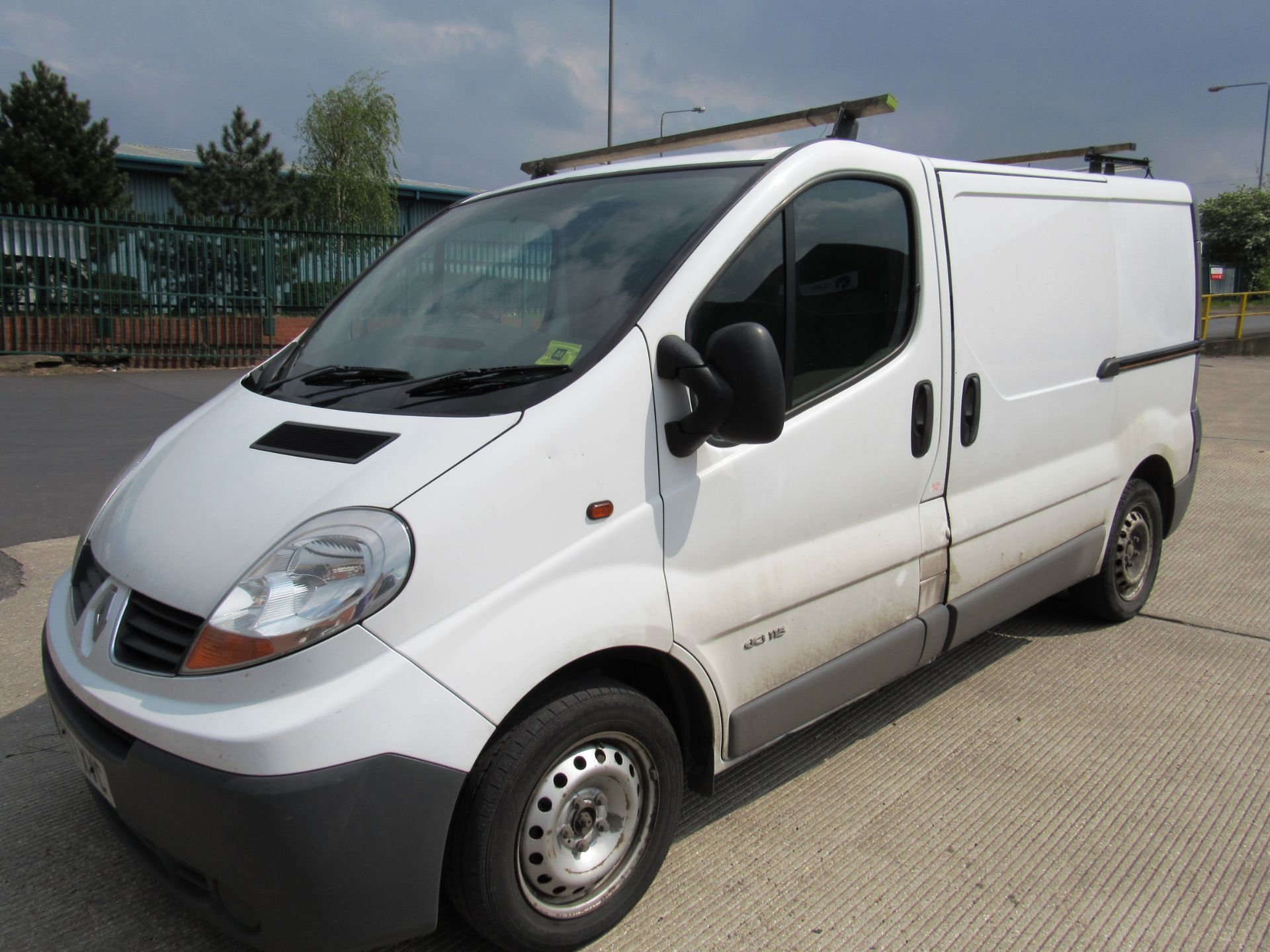 Renault Trafic SL27+ DCI 115 Panel Van, registration HY07 XVC, first registered 21 March 2007, MOT - Image 3 of 10