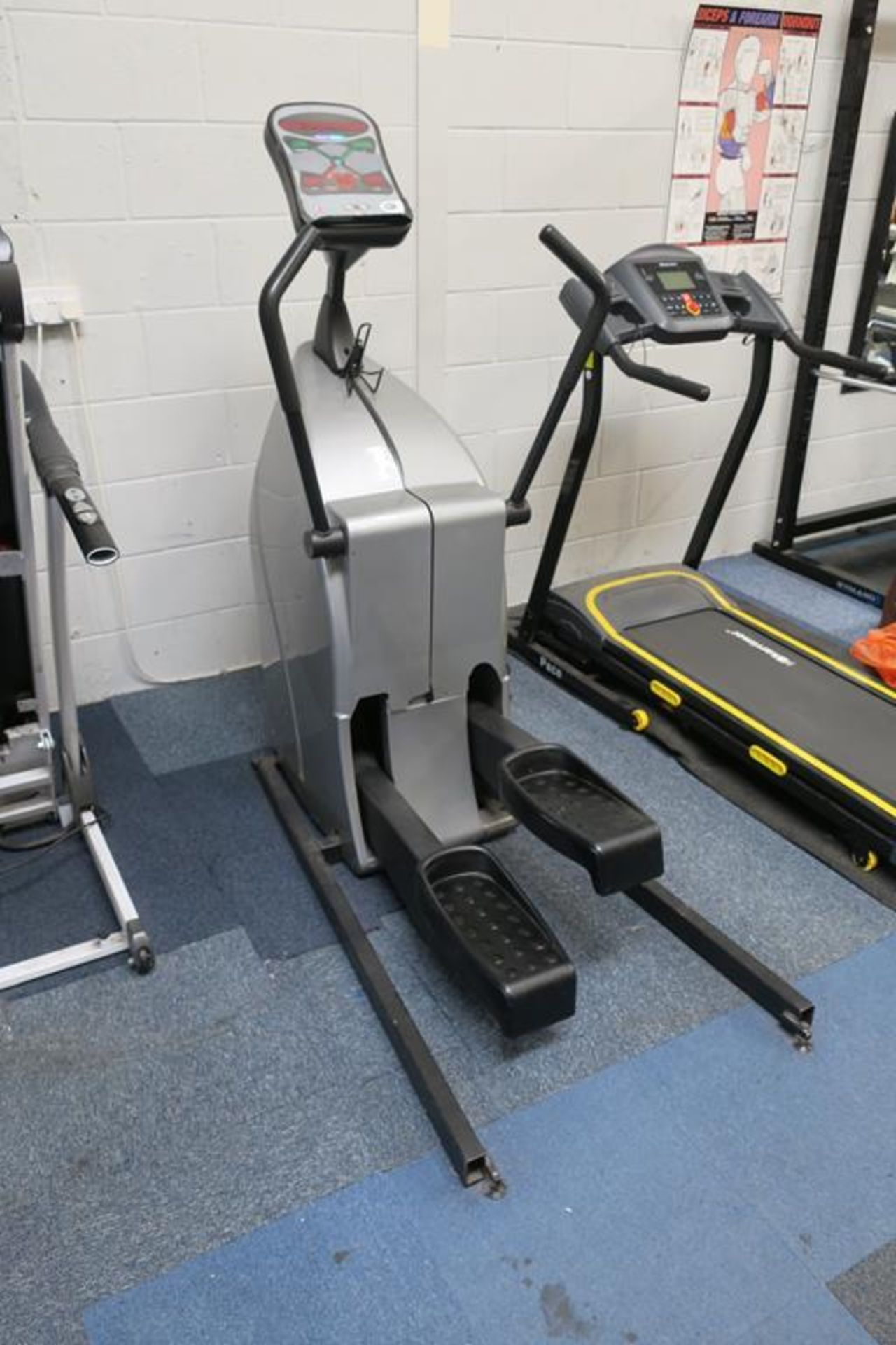 Powersport Evolution Cross Trainer - Image 3 of 5