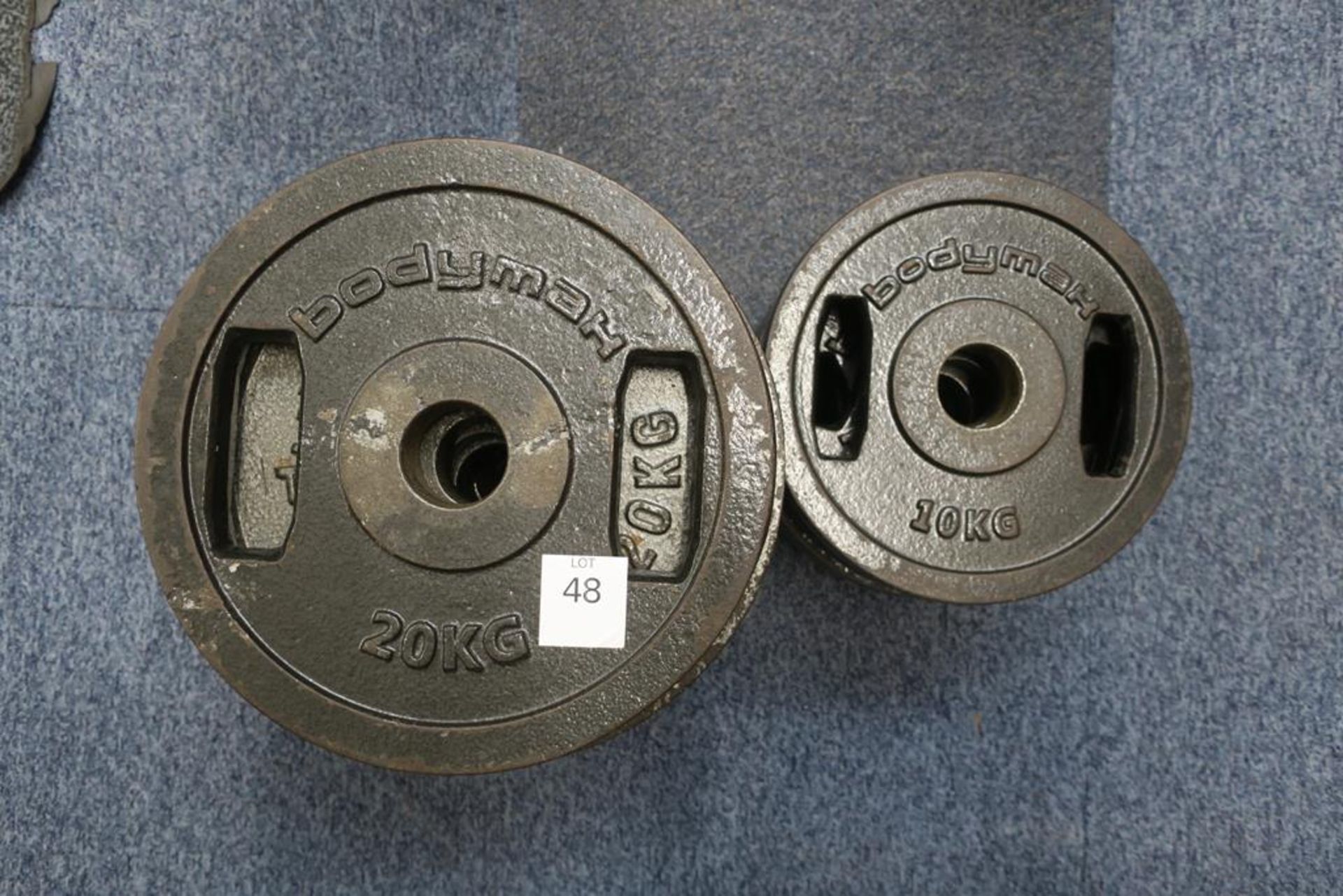 32 x Bodymax Two Handled Steel Plates