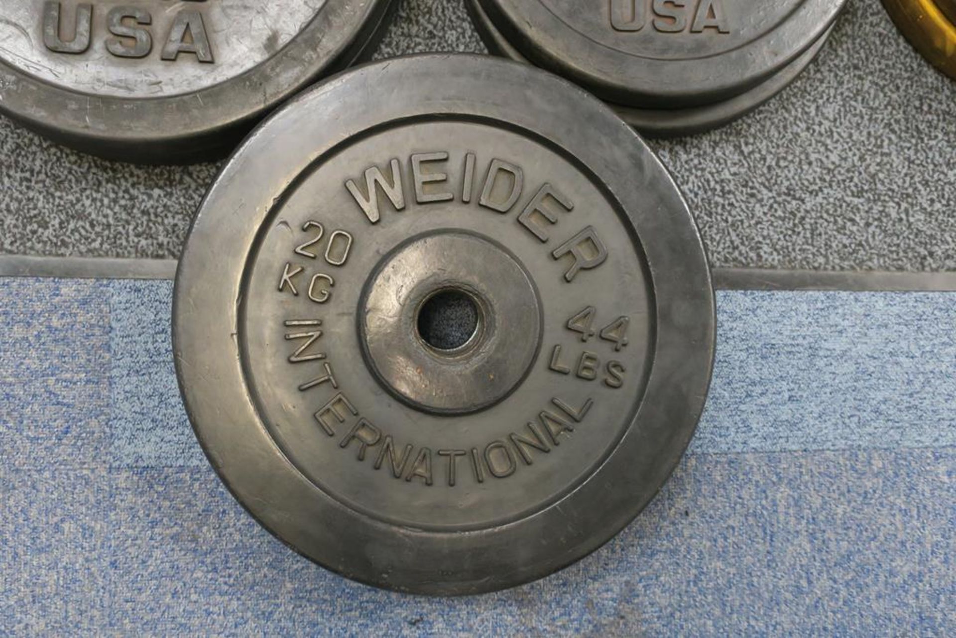 8 x Rubber Covered Dumbbells - Image 2 of 7