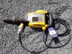 Dewalt D29500K breaker, serial number 58480203, 110v