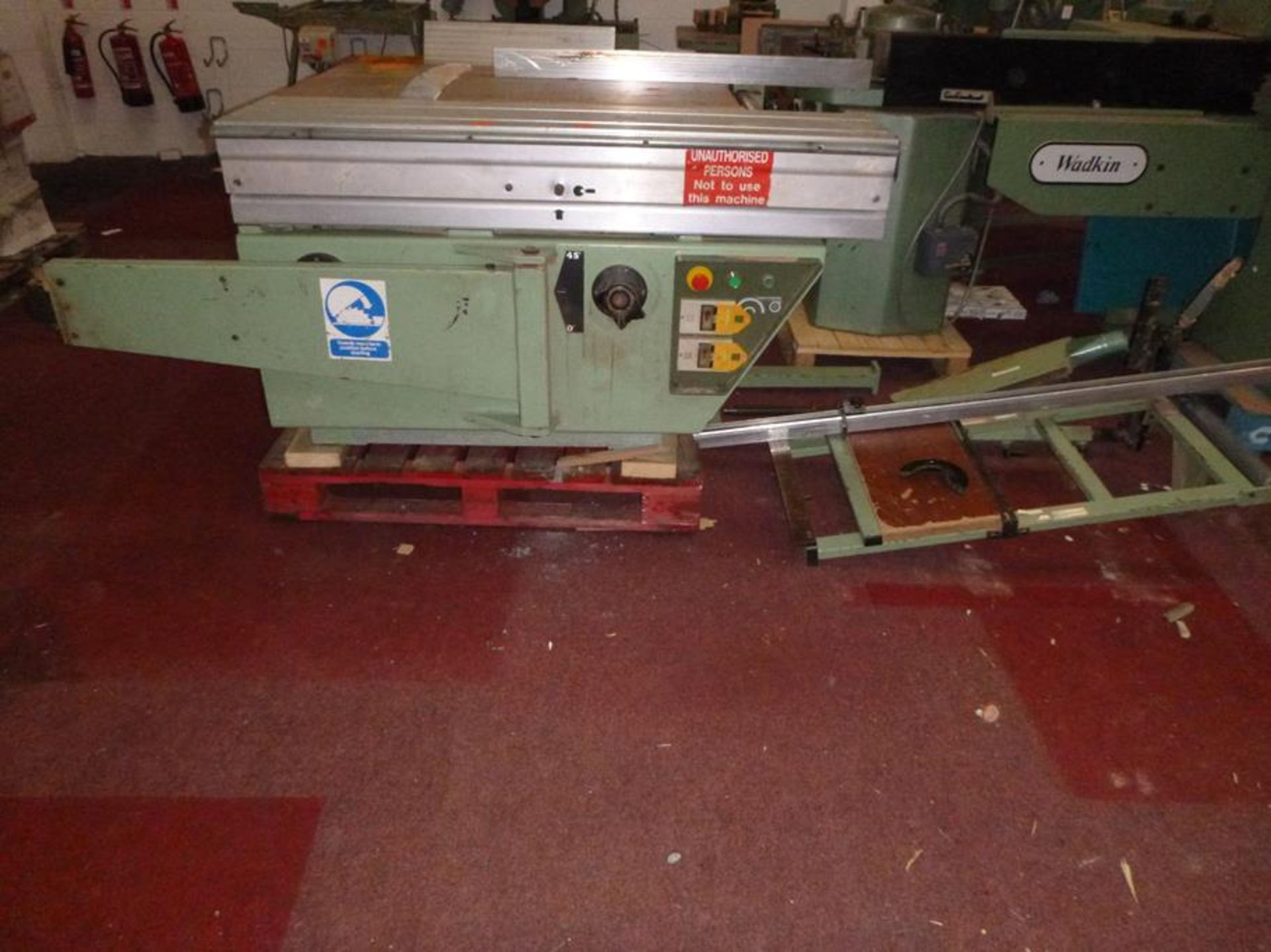 Sicar Sliding Table Panel Saw