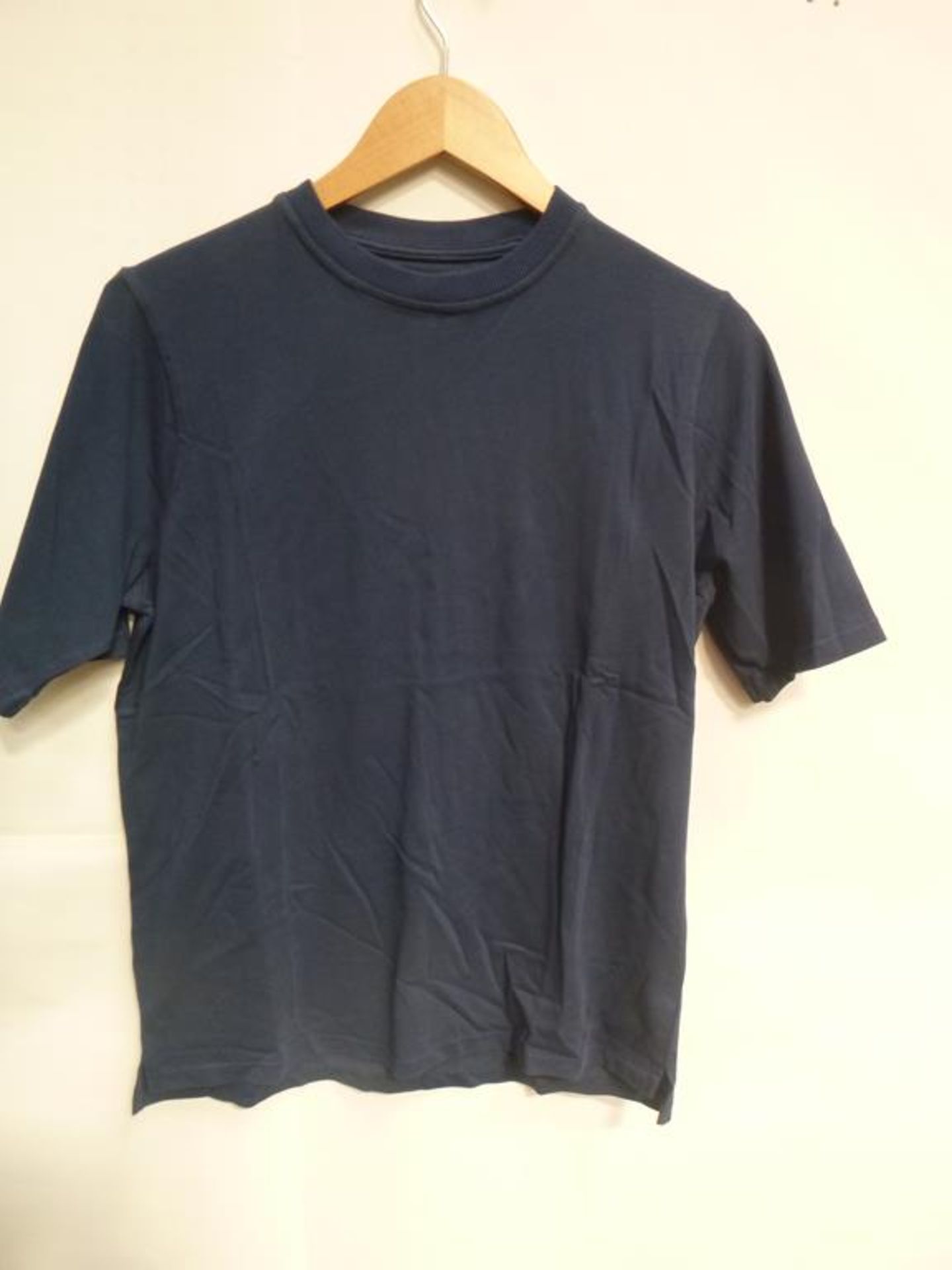 Three Navy Short Sleeve T-Shirts (2 XS, S), Two Navy Long Sleeve T-Shirts (XS, M), Celia Crew Linen - Image 4 of 7
