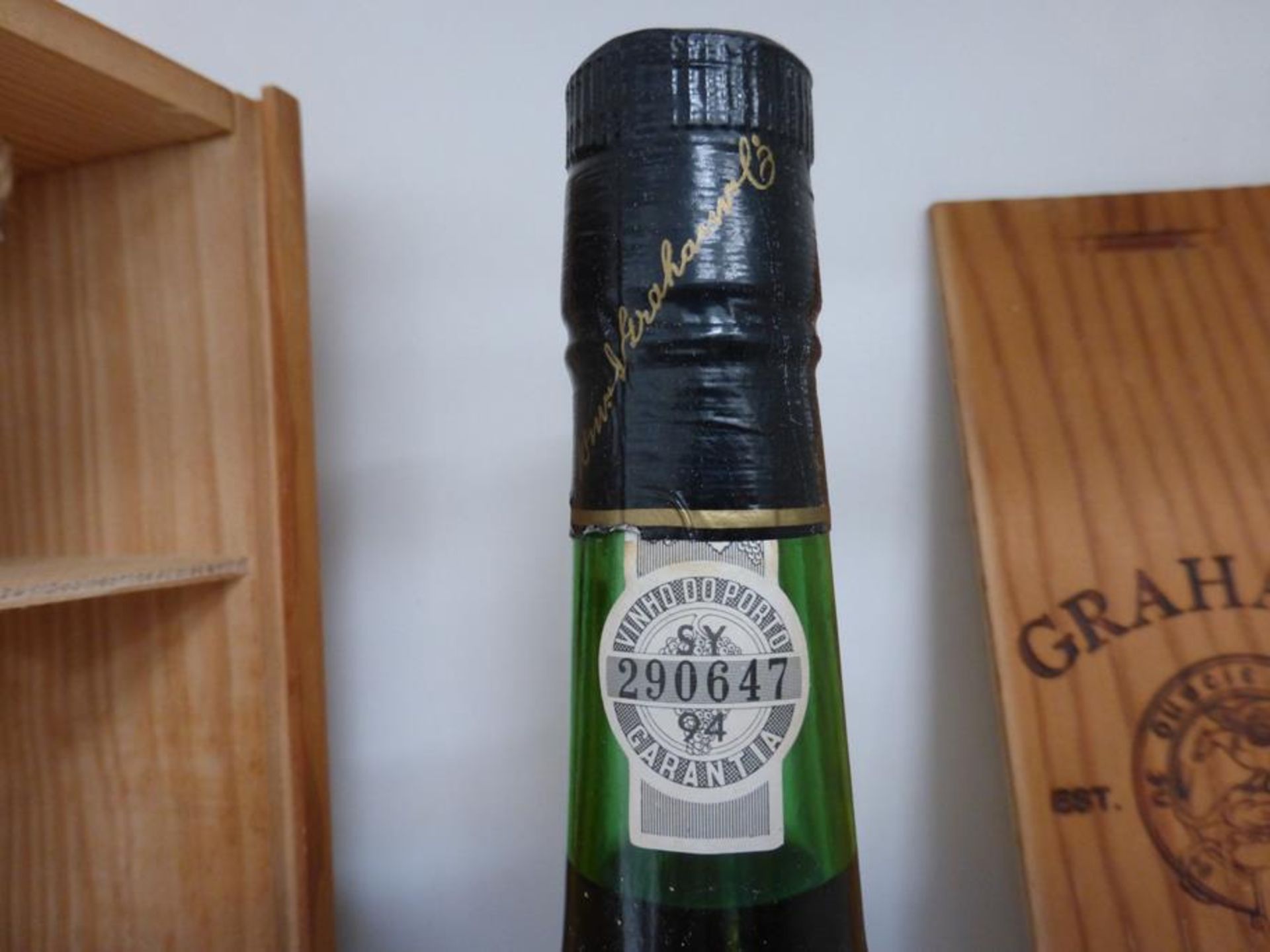 A 70cl Bottle of Grahams Late Bottled Vintage 1984 Port Oporto - Image 4 of 4