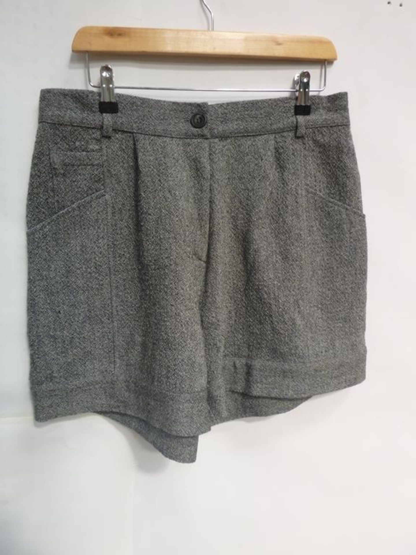 Two Aesop Wool Grey Shorts (L), Herringbone Grey Trousers (L), Bender Cheek Trouser Skirt (M) and Pu - Image 3 of 5