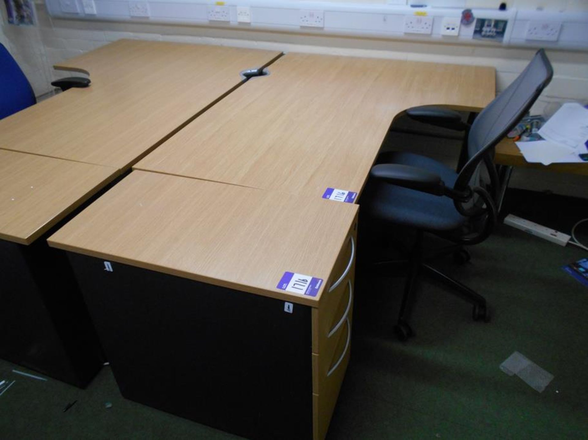 * 2 Oak Effect L/H and R/H Radius 1600 x 1000 Desks with 2 Desk High 3 Drawer Pedestals and 2 Mobile