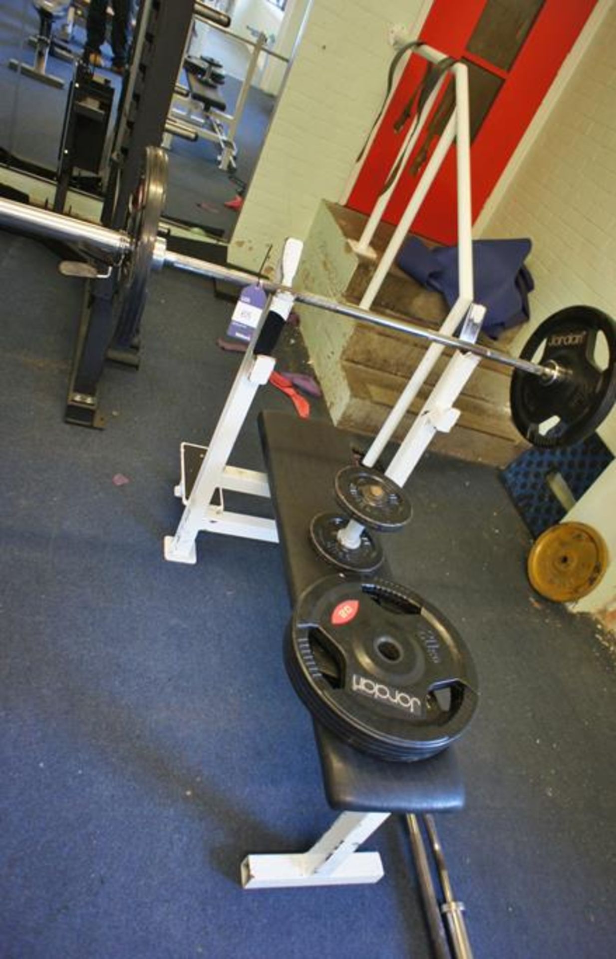 * Bench Press with Fixed Weight Lifting Bar Stand, 3 Various Weight Lifting Bars, 4 x 20Kg Jordan