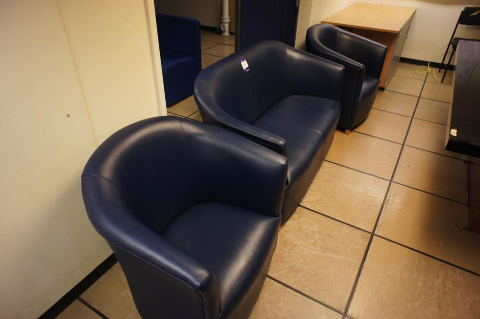 * Leather Effect Seating Custer comprising 2 x Tub Chairs and 2-Seater Sofa Photographs are provided - Image 2 of 3