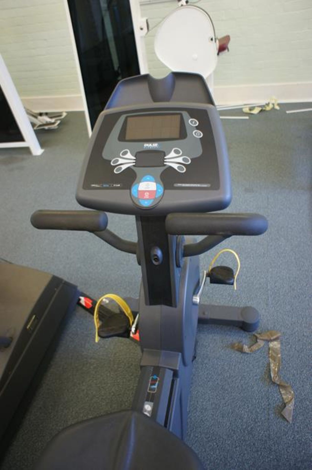 * Pulse Perfrom Serial 250F-01015 Model 250F Cycling Machine with Cardio Theather. Please note - Image 8 of 8
